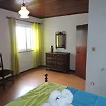 Ninho Do Milhafre Nyaraló São Roque do Pico