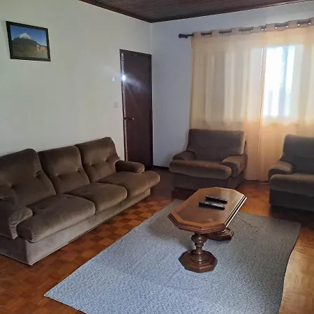 Holiday home Ninho Do Milhafre Sao Roque do Pico